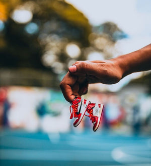 100% Sneakers | Objets Déco \u0026 Accessoires Streetwear pour la maison – Sneakers  Dealers™️